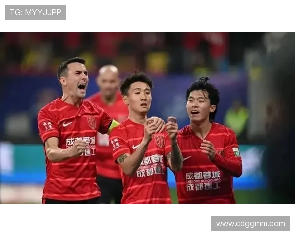 成都亚运会足球赛点评：个人能力展现与团队协作的完美结合